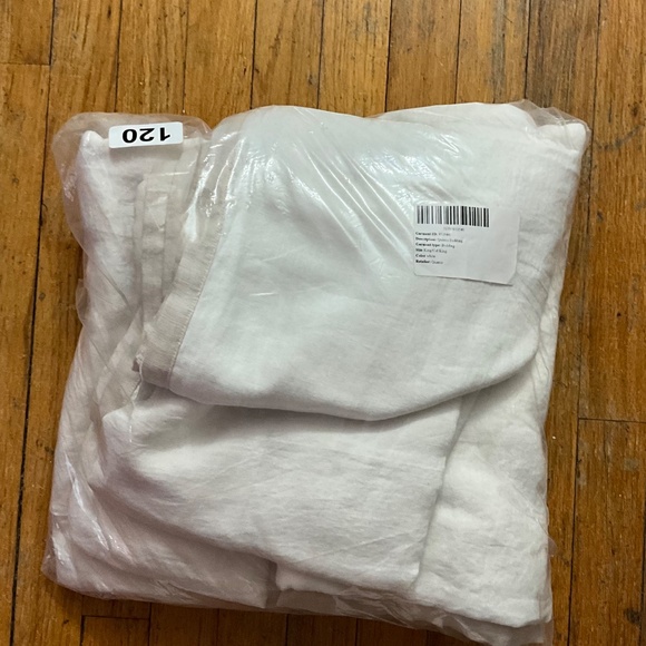 NWOT -  Quince European Linen Contrast Flange Duvet Cover Set - White/Sand - Picture 3 of 5